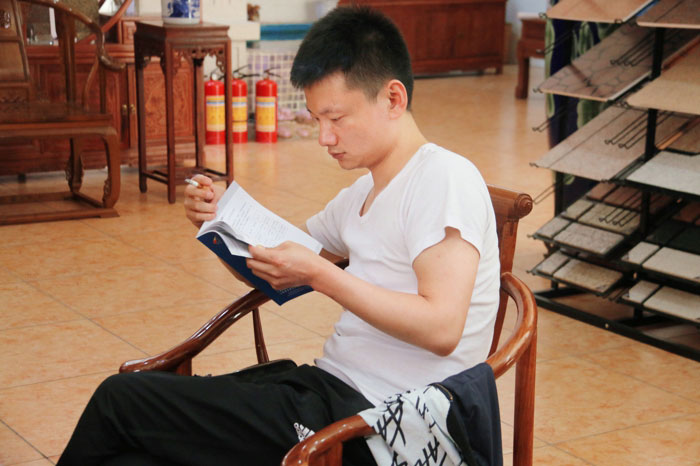 熱烈歡迎西安辦廠客戶孫總、張總、楊總來鑫浪進行技術(shù)交流